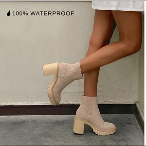 BRAND: DOLCE VITA COLOR:DUNE SUEDE SIZE 8.5